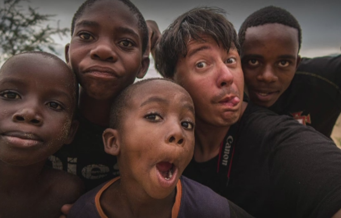 IT-istul din Bucuresti care traieste aventura vietii pe bicicleta, in Africa. Expeditia lui se va intinde pe 10.000 de km