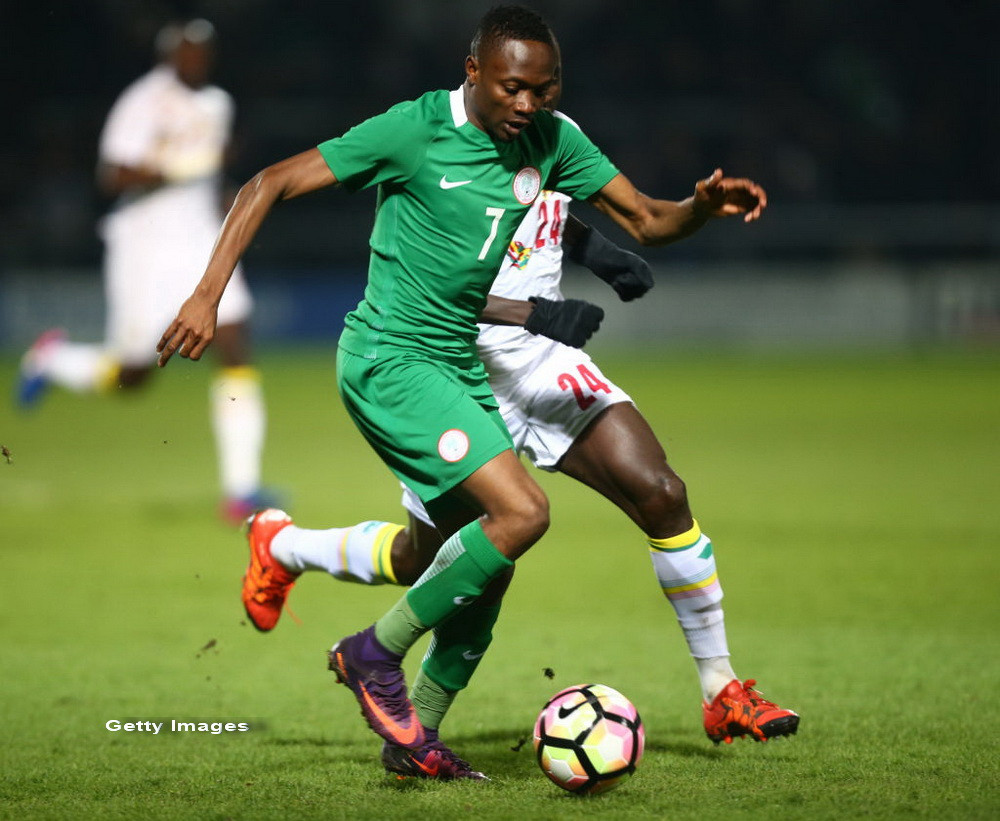 Un fotbalist din Premier League a fost arestat dupa ce si-a batut sotia. De ce era suparat starul de 16,6 milioane de lire