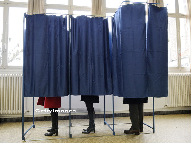 Basarabenii din diaspora ar putea ramane fara drept de vot. Reactia presedintelui Parlamentului din Moldova