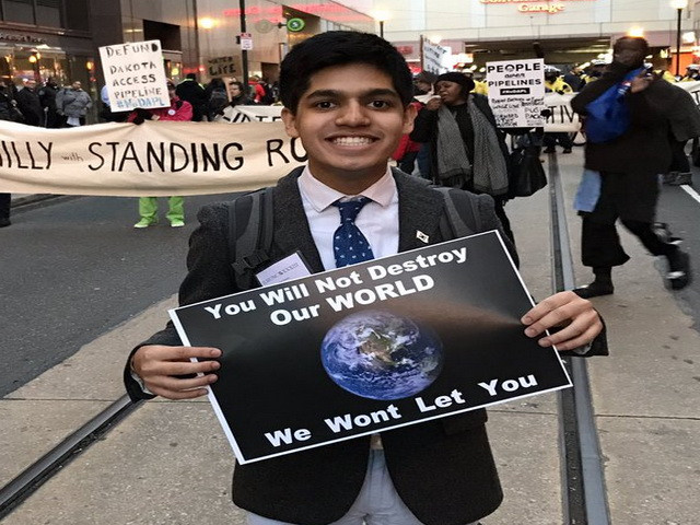 A fost acceptat la o universitate de renume dupa ce a scris in eseul lui aceeasi expresie de 100 de ori. FOTO