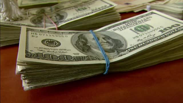 Bani falși care ar proveni din Coreea de Nord, descoperiți în Seoul