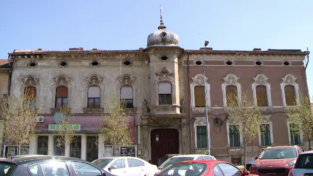 Orasul cu cele mai multe cladiri istorice din Romania. Cum incearca patru studenti la Arhitectura sa promoveze casele vechi