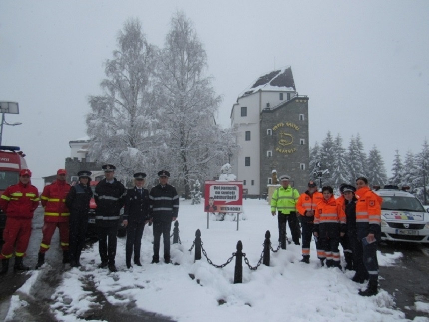Campanie de prevenire a accidentelor inedita in Bistrita-Nasaud. "Voi, oamenii, nu sunteti nemuritori". FOTO