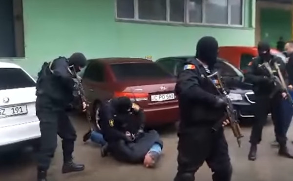 Operatiuni in Republica Moldova si Ucraina pentru a aresta mai multe persoane care ar fi vrut sa-l asasineze pe Plahotniuc