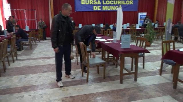 Desi companiile cauta meseriasi, nu au pe cine angaja. Le promit salarii, diurne si calificare