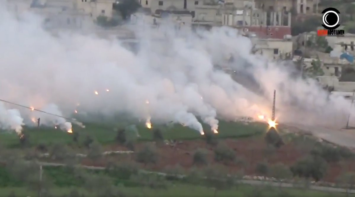 Un nou masacru in Siria. Civili, inclusiv copii, ar fi fost ucisi intr-un raid impotriva Statului Islamic