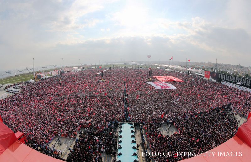 miting al lui Erdogan in Istanbul
