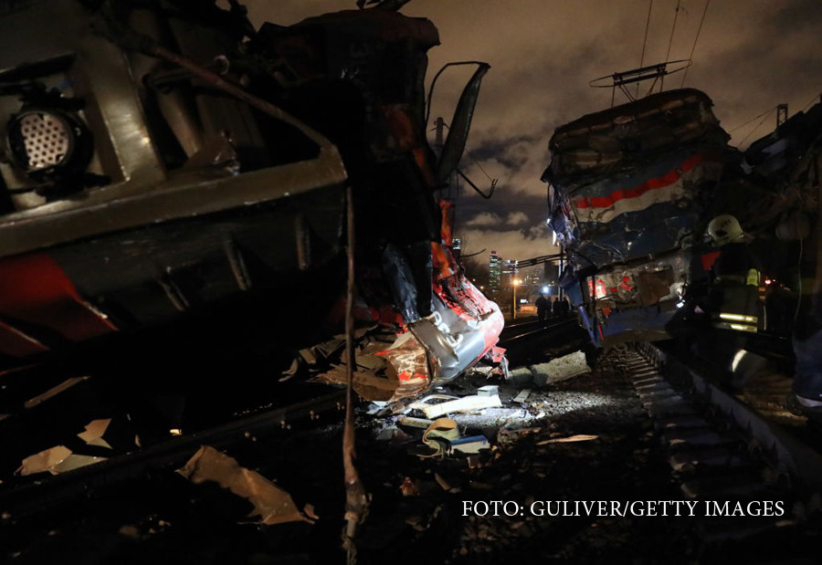 Accident feroviar grav, la marginea Moscovei. 50 de oameni au fost raniti dupa o coliziune intre 2 trenuri