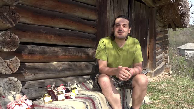 Afacerea pornita de un cuplu din Maramures cu doar 3.000 de lei. "Lumea are nevoie de hrana buna si curata de la tarani"