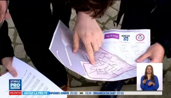 Vanatoare de comori ahitecturale pentru turistii din Constanta. Circuitul s-a incheiat cu un concert de jazz la cazino