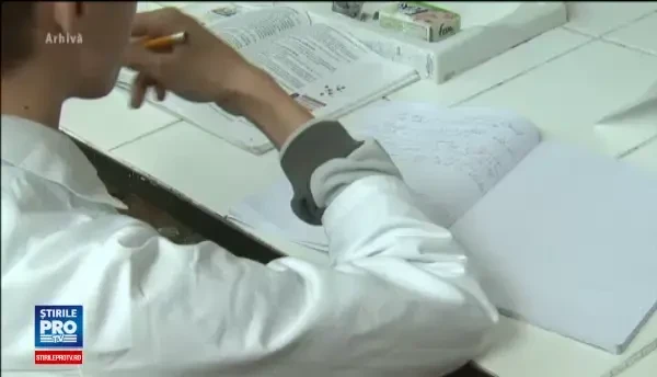 40% dintre elevii romani nu inteleg notiuni simple de Chimie sau Fizica. Rezultate ingrijoratoare la evaluarile de tip PISA