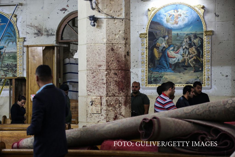 Egiptul declara stare de urgenta pentru 3 luni dupa masacrul de Florii. Israelul a inchis frontiera in Peninsula Sinai