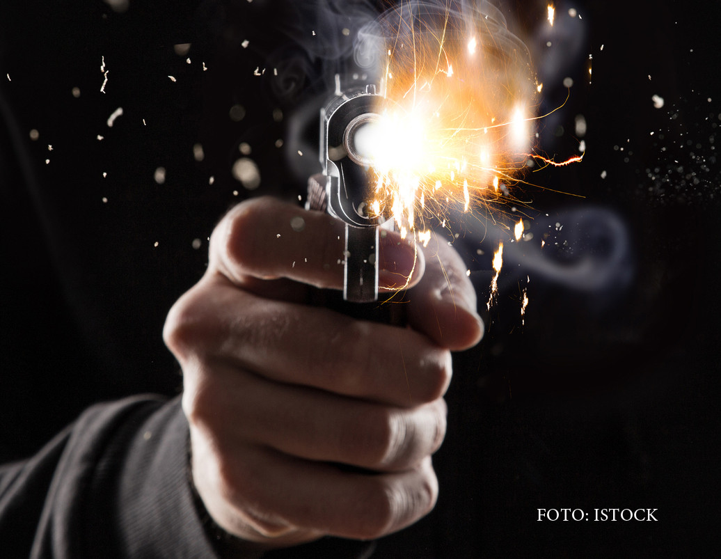 O cearta banala in familie s-a terminat cu un schimb de focuri in Chicago. De ce si-a impuscat un tata fiul