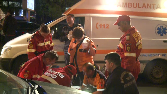 A murit la scurt timp dupa ce s-a dat jos din masina. Martor: "A vrut sa isi aprinda o tigara si a cazut din picioare"