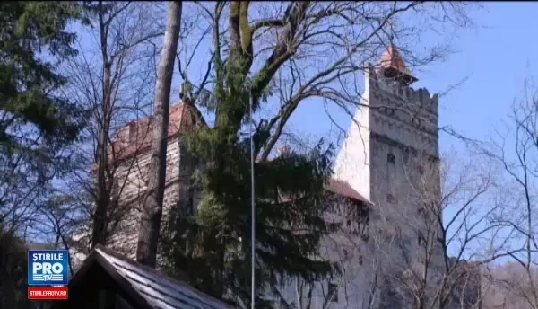 Au reaparut cafenelele regale in statiunile de pe Valea Prahovei. Cum arata Casa de Ceai a Reginei Maria dupa restaurare