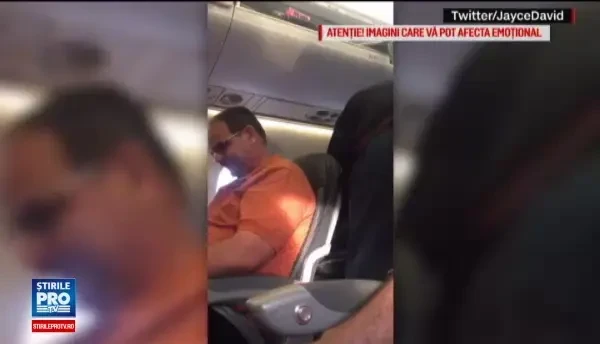 Directorul United Airlines isi cere scuze dupa ce un pasager a fost tarat dintr-un avion. Nu se va mai intampla niciodata