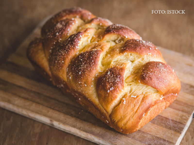 cozonac pufos de casa