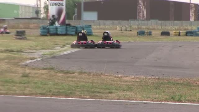 Copila de 12 ani, in stare grava la spital dupa ce si-a prins parul in roata de la kart. Fata ar putea ramane mutilata