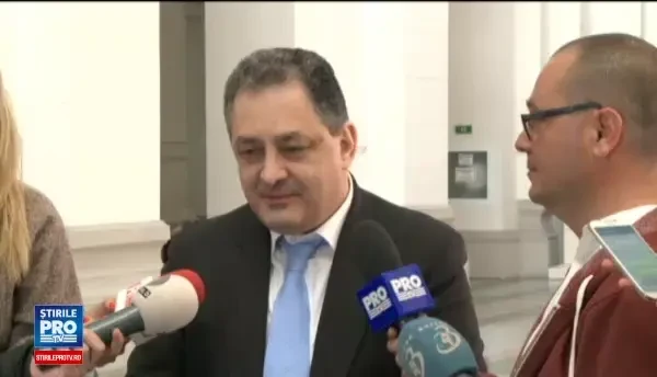 Marian Vanghelie vrea sa plece cu iubita de 1 Mai in Liban. Judecatorii vor decide daca ii dau voie sa iasa din tara