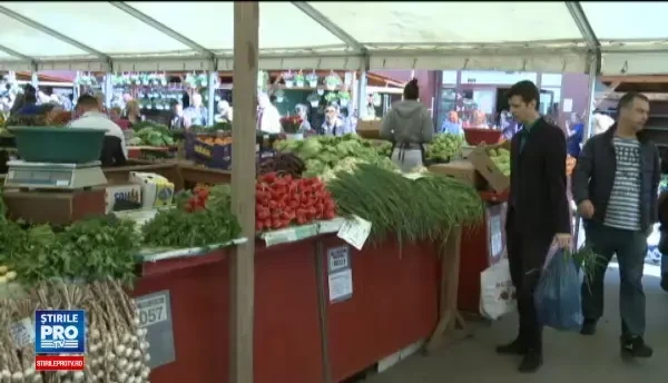 Aplicatiile prin care puteti comanda online produsele pentru Paste si evita aglomeratia din magazine. Cat costa transportul