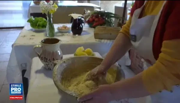 Retete de pasca pentru masa de Paste. Secretele bucatareselor din Moldova si Ardeal