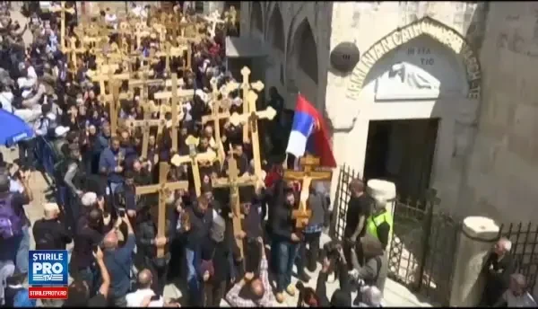 Saptamana Patimilor, in Filipine. Un barbat se lauda ca anul acesta a urcat pe cruce pentru a 31-a oara