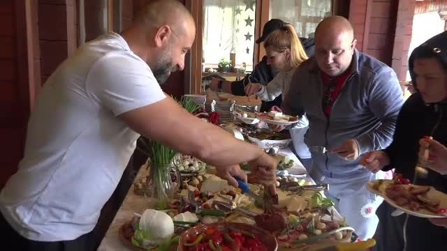 Frumusetea traditiilor romanesti de Paste. In Maramures, cine a facut o data sarbatorile viseaza sa se intoarca