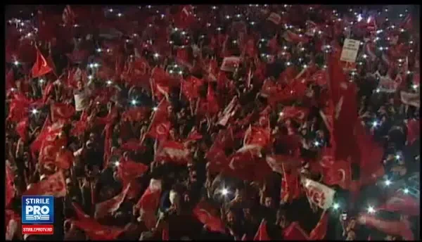 Referendum in Turcia. Erdogan le-a transmis sustinatorilor ca a dus o lupta cu natiunile puternice ale lumii