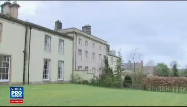 Solutia gasita de doi britanici dupa ce nu au gasit niciun cumparator pentru casa lor in 5 ani. Vor sa obtina 1 mil. de lire