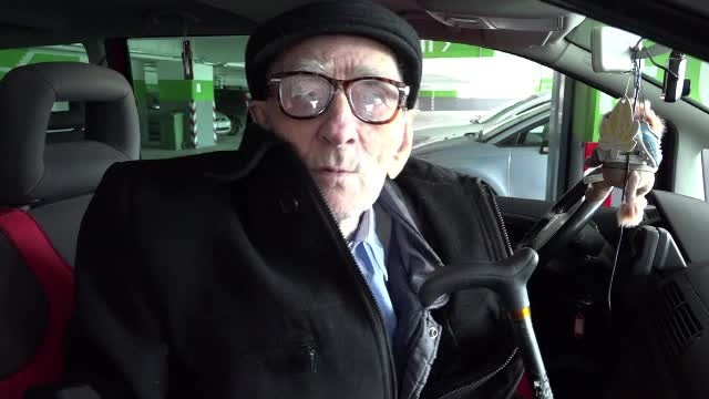 Surpriza uriasa de care a avut parte un batran de 91 de ani care si-a pierdut buletinul. Ce a aflat la Evidenta Populatiei