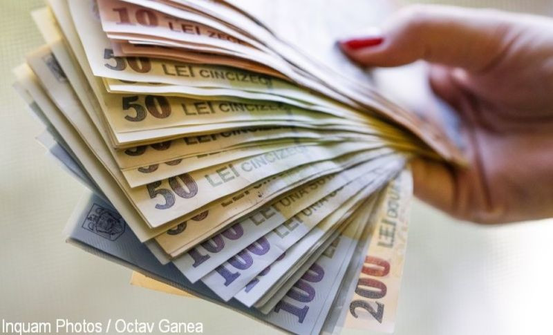 Moody's: Romania are deficite tot mai mari, asteptam o crestere a datoriei externe si a vulnerabilitatii