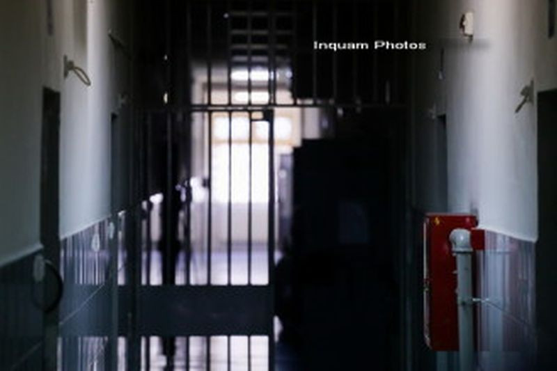 Batrana de 80 de ani, condamnata la 5 ani de inchisoare pentru ca l-a omorat pe barbatul care voia sa o violeze