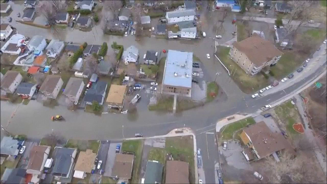 Stare de urgenta in Canada, din cauza inundatiilor. Mai multe drumuri din provincia Quebec au fost inchise