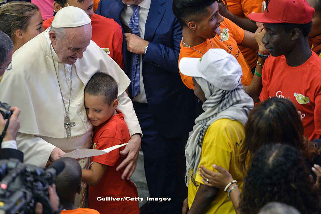 Papa Francisc a comparat centrele de detentie pentru migranti cu lagarele de concentrare ale regimului nazist