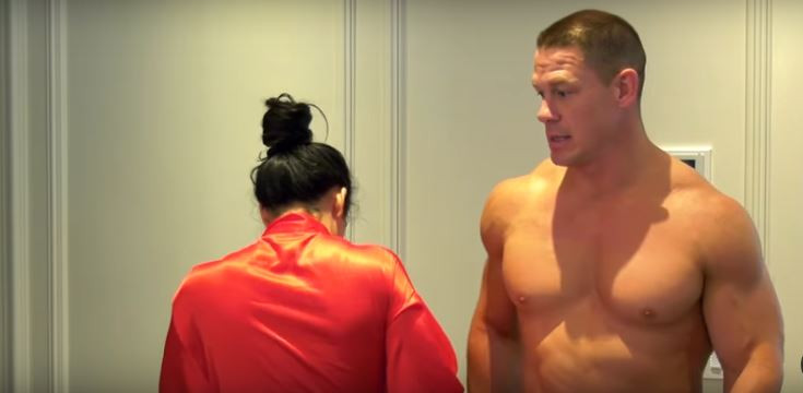 "Nu cred ca este o idee buna!" John Cena si Nikki Bella s-au dezbracat de toate hainele pe YouTube! Care e motivul