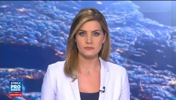 Alunecarile de teren din Izvoarele, reactivate de precipitatiile abundente din ultimele zile. Mai multe cladiri, in pericol