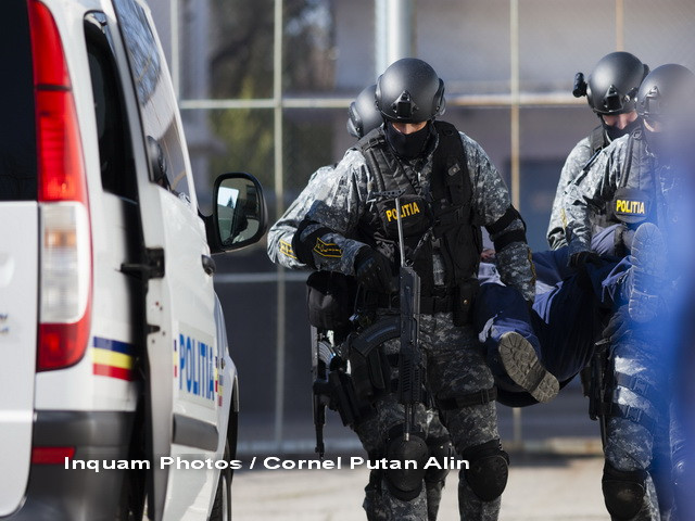 Exercitiu complex al cadrelor MAI in Galati: "Ne pregatim cotidian in astfel de situatii"
