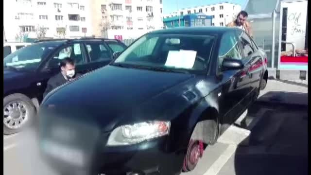 Si-a lasat masina intr-o parcare din Bacau, iar a doua zi dimineata a avut o mare surpriza. Au fost chemati criminalistii