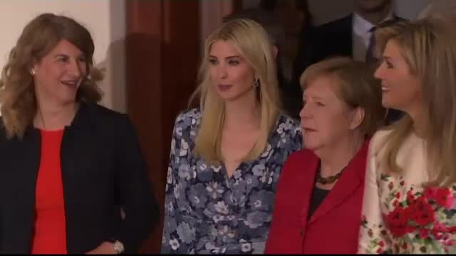 Ivanka Trump, huiduita la un eveniment la care a fost invitata de Merkel, dupa ce si-a aparat tatal