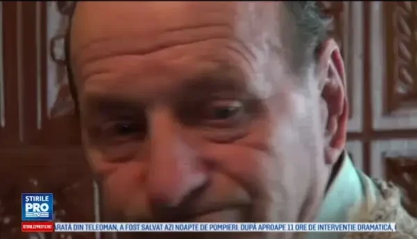 Doi tineri, arestati dupa ce au talharit un barbat de 78 de ani. Agresorii l-au batut pana le-a spus unde tine pensia