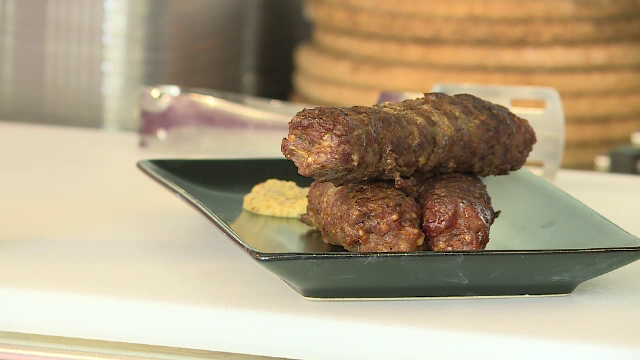 Istoria micilor nelipsititi de pe mesele romanilor, de 1 Mai. Cum au aparut din greseala in localurile din Bucuresti