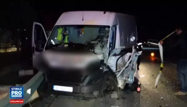 Grav accident de circulatie langa Cluj. Trei persoane, printre care si un copil, in stare grava la spital