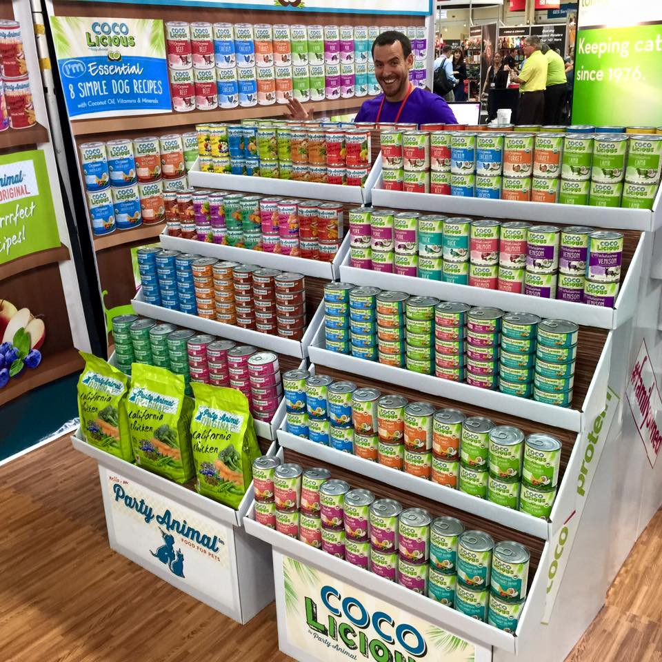 Descoperire socanta in conservele cu mancare pentru caini. Ce substanta a fost gasita la analize