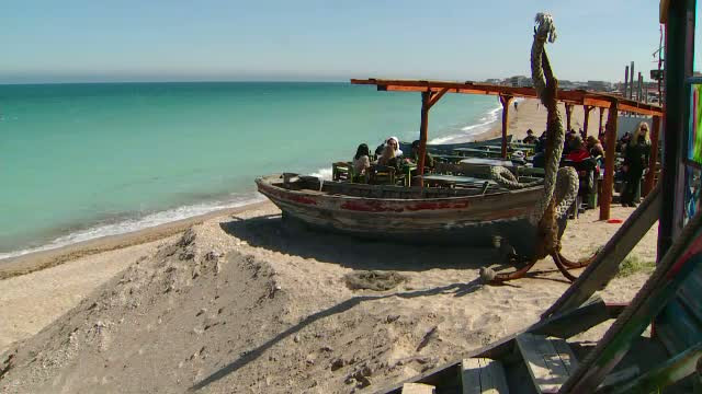 Toate drumurile duc in Vama Veche de 1 mai. 10.000 de turisti, dornici de dans, sunt asteptati pe "taramul libertatii"