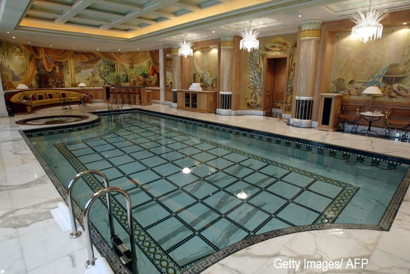 A facut dus descult in baia de la sala de fitness si a trebuit sa se opereze. Ce virus a contactat barbatul. FOTO