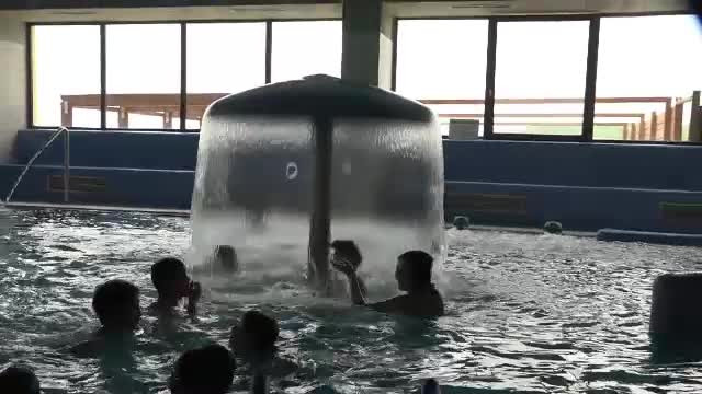 Piscinele si SPA-urile, luate cu asalt de cei care nu au mers la mare. Cat de mult a costat un bilet de intrare