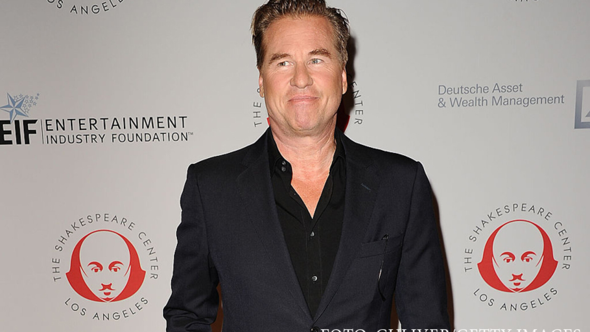 Val Kilmer a recunoscut ca a suferit de cancer. In trecut, actorul sustinuse ca a avut "limba umflata"