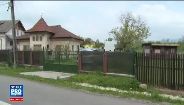 Barbat din Arges gasit mort de un vecin. S-ar fi sinucis pentru ca si-a pierdut locul de munca din Italia
