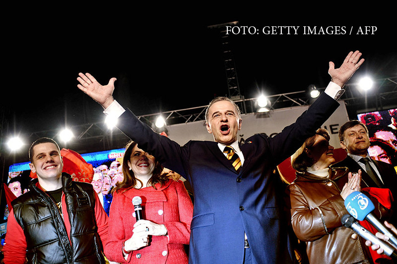 Raportul privind alegerile din 2009, adoptat în Parlament. Băsescu: ”L-am bătut pe Geoană de l-am rupt”