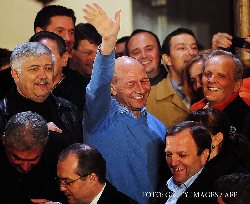 Comisia privind alegerile susţine că scrutinul a fost fraudat de Băsescu şi Boc